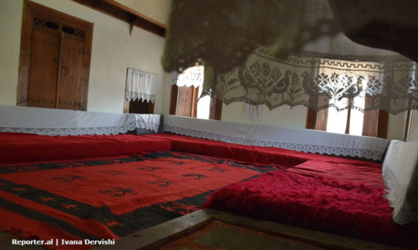 Shtëpia e Zekatëve e ruajtur si qëmoti. Mars 2017. Foto: Ivana Dervishi/BIRN