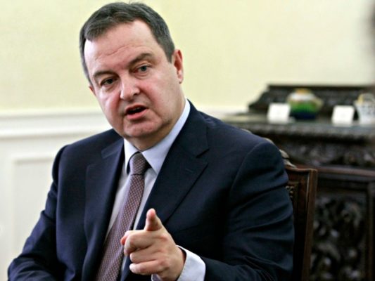 Ministri i jashtëm serb Ivica Daçiç. Foto: BETA