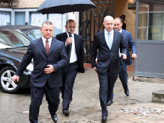 Rezart Taçi duke dalë nga një seancë të Gjykatës së Lartë | Foto nga : LSA