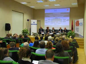 Konferenca në Pallatin e Kulturës në Tiranë. Foto: Instituti për Demokraci dhe Ndërmjetësim 