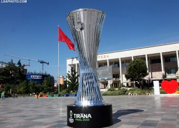 Finalja evropiane e futbollit sjell fitime të majme për hotelet e Tiranës