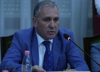 Kreu i SPAK, Arben Kraja përballet me kritika të reja nga mazhoranca