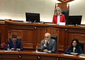 Kuvendi djeg raundin e parë të votimit pa kandidat për President
