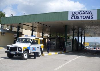 Arrestimet ‘zhdukën’ ryshfetin, por tregtia Shqipëri- Kosovë ka ende shumë probleme