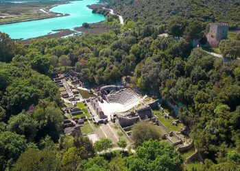 ‘Investime strategjike’: Resortet kërcënojnë zonat e mbrojtura në bregdet