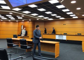 Florian Bonjaku konfirmohet me shumicë votash