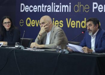Agresioni i oligarkisë mbi pronat publike dhe private vazhdon