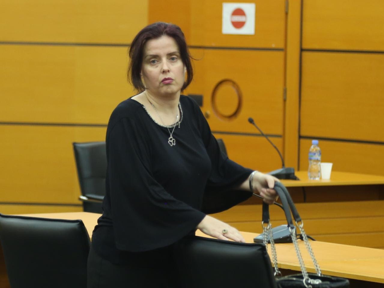 Gjyqtarja Enkela Vlora (Bajo) pas seancës dëgjimore me KPK. Foto: LSA 