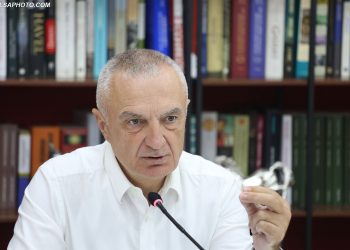 Socialistët propozojnë rishikim të certifikatës së pastërtisë së Metës