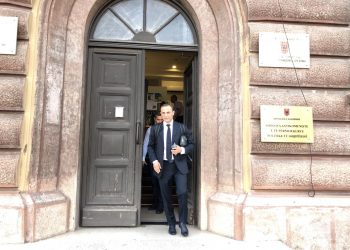 Pasuri e njëjtë, interpretime të ndryshme: KPA ngel Elbana Llurin dhe kalon Gerd Hoxhën