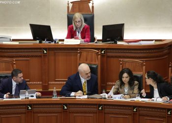 Rama sfidon BE-në, shpall “konsultime” për projektligjin e amnistisë