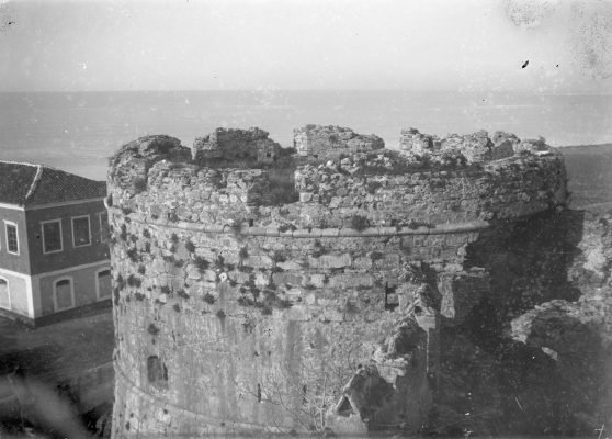 Pamje e sipërme e torrës, viti 1912. Burimi: Muzeu Kombëtar i Fotografisë “Marubi”