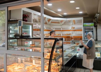 Në foto: Byrektoret e Tiranës, ‘streetfood’ me shije shqiptare