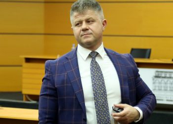 KPK me dy mendime për analizën financiare të pasurisë që solli shkarkimin Çlirim Sinos