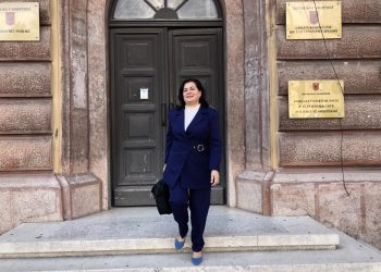 Komisionerja Publike kërkon lënien në fuqi të konfirmimit të Valdete Hoxhës