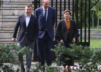 Rama ‘bojkoton’ takimin, BE ripërsërit shqetësimin për “Amnistinë fiskale”