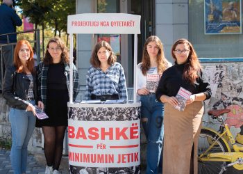 Aktivistët kërkojnë mbështetjen e qytetarëve për projektligjin e minimumit jetik