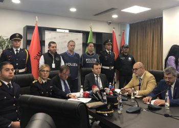 SPAK arreston tre të përfshirë në mashtrim me kriptomonedha