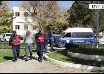 Policia e Dibrës arrestoi 6 persona dhe sekuestroi 1.16 ton eksploziv
