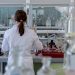 Pandemia lulëzoi biznesin e laboratorëve, spitalet private vijuan me humbje