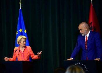 BE mbështet Shqipërinë me 80 milionë euro për krizën energjitike