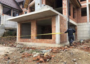 Policia e Kosovës sekuestron vila në Parkun e Brezovicës