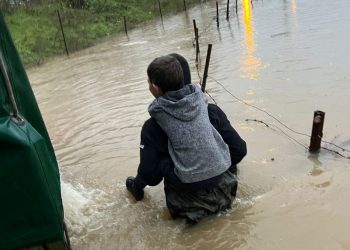 Viktima dhe dhjetëra të zhvendosur nga moti i keq në Shkodër e Lezhë
