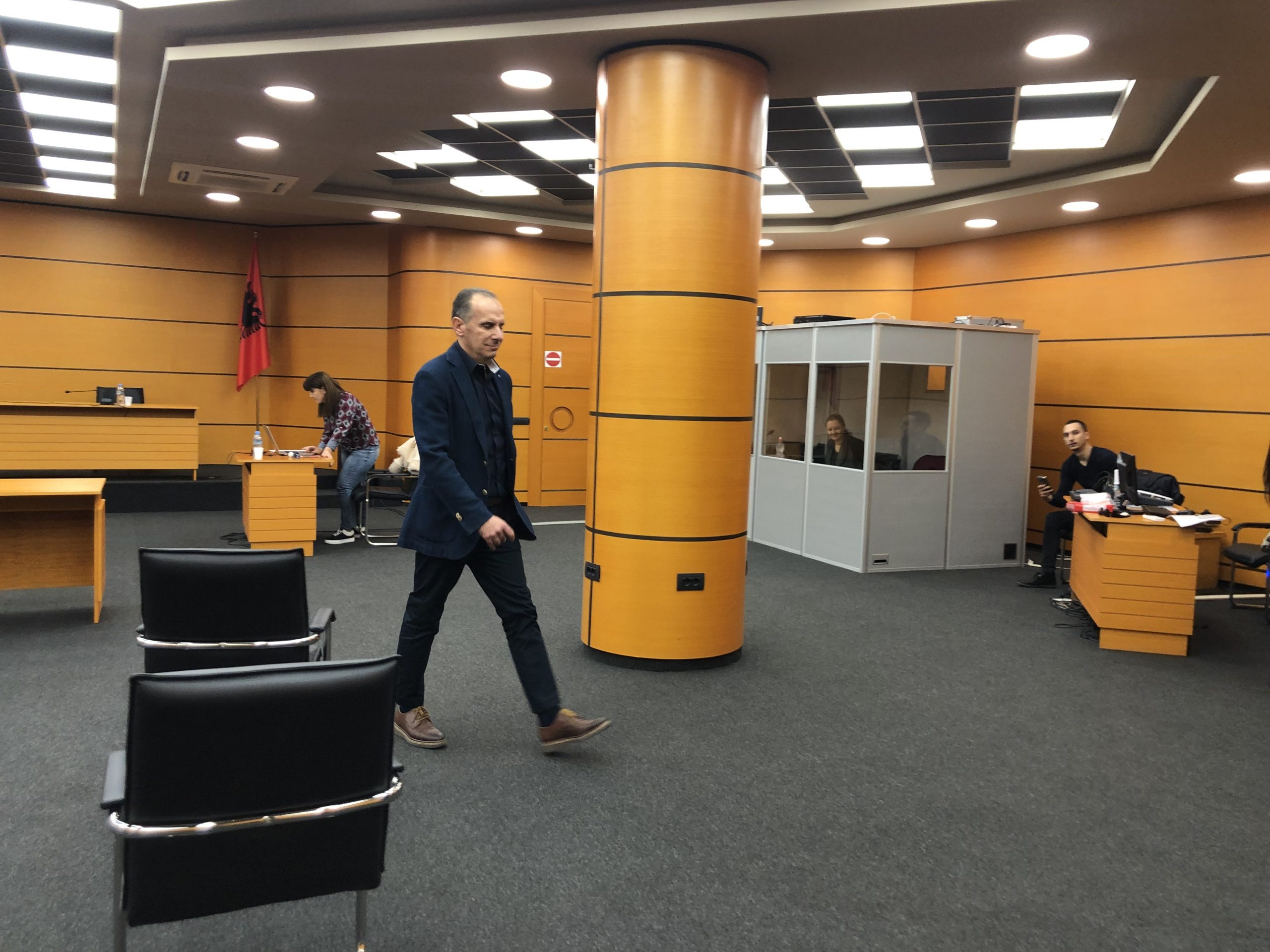 Gjyqtari Sokol Pasho i Gjykatës së Tiranës, pas seancës në KPK. Foto:Vladmir Karaj/BIRN