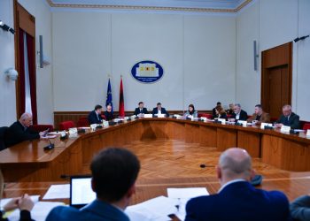 Mazhoranca rrëzon propozimet e opozitës për zgjedhjet vendore