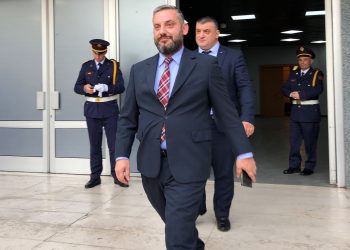 Kërkesat për përjashtimin e komisionereve, shtyhet për të tretën herë seanca për Andri Ymerin