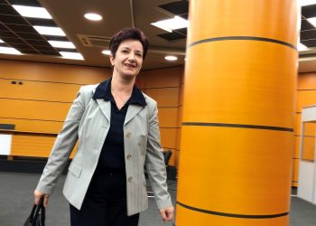 Eglantina Mikani u konfirmua pasi kundërshtoi pjesërisht balancat negative