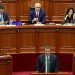 Interesat e bonove 12-mujore bien, por mbeten sërish shumë të larta