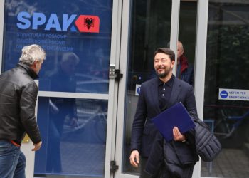 Shkëlzen Berisha jep shpjegime në SPAK për hetimin e tragjedisë së Gërdecit