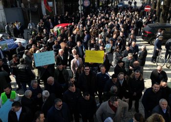Dukagjini “zbret” në Shkodër të protestojë për mungesën e rrugës