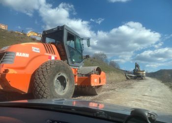 Infrastruktura mban peng turizmin në juglindje të Shqipërisë