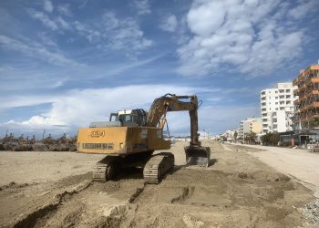 Projekti i lungomares së Durrësit ngre shqetësime për dëmtimin e plazhit