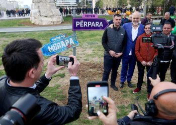 Televizionet retushojnë partitë e vogla parlamentare nga fushata elektorale