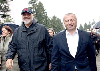 Devolli i pret zgjedhjet me papunësi dhe lista borxhesh