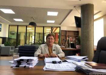 ‘Luftë me polici e të fortë’; kandidatët e Roskovecit shkëmbejnë akuza të ndërsjellta