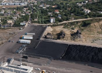‘Po na përzënë nga këtu’: Zgjerimi i portit në Porto Romano shkakton probleme mjedisore