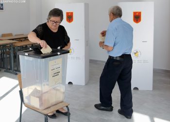 Memolla i PS fiton zgjedhjet e përsëritura në Rrogozhinë