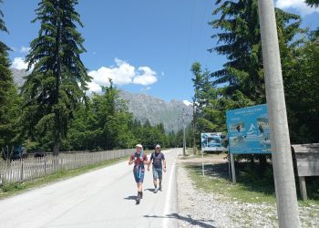 Turistë të huaj në Valbonë