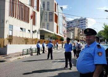 Gjykata cakton masë sigurimi me burg ndaj 35 të akuzuarve për shpërndarje narkotikësh në Elbasan