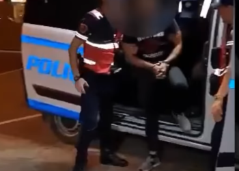 Poston në TikTok videon e të miturit me hashash, përfundon në pranga