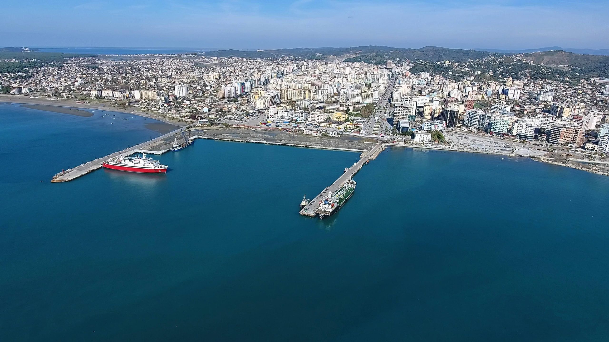 Porti i Vlorës, porti i dytë më i rëndësishëm në Shqipëri