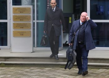 Gjykata shtyn vendimin për masën e arrestit shtëpiak ndaj Berishës