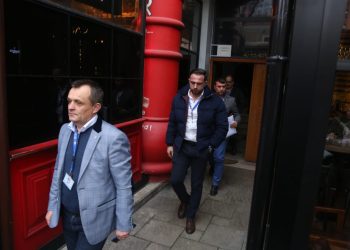 Ish-kryeministri Sali Berisha vendoset në “arrest shtëpie”
