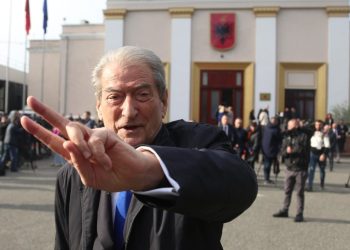 Parlamenti autorizon SPAK për masë sigurie ndaj Berishës