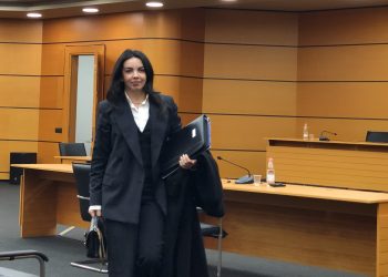 Ndihmësja ligjore Klerona Meçi përballet me probleme për pasurinë dhe figurën