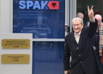 Ish-kryeministri Sali Berisha përballet me SPAK për dosjen “Partizani”